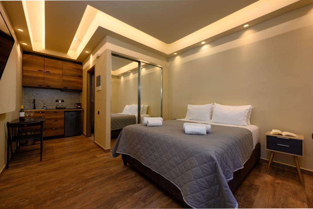 Seven Keys Luxury Suites Achílleion Exterior foto